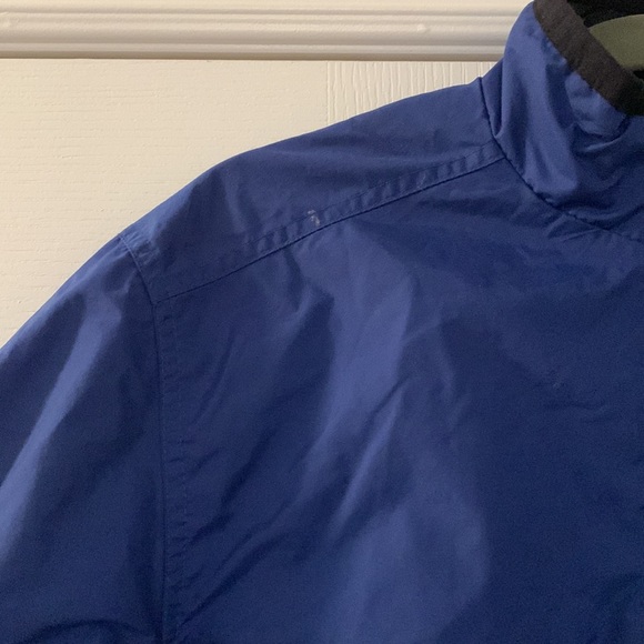 EUC Boys Nike lined rain jacket - Picture 5 of 14